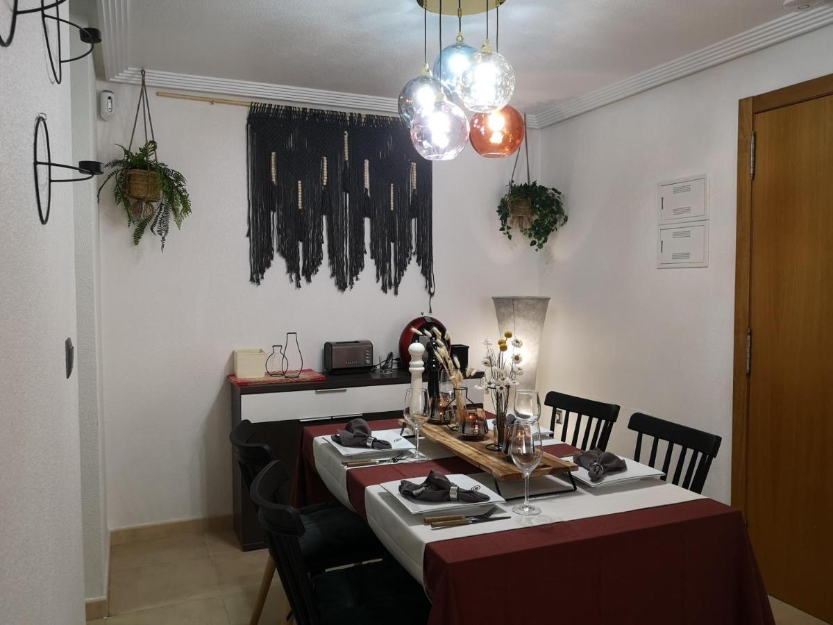 Appartamento El Apartamento De Maria Jose Torrevieja Esterno foto
