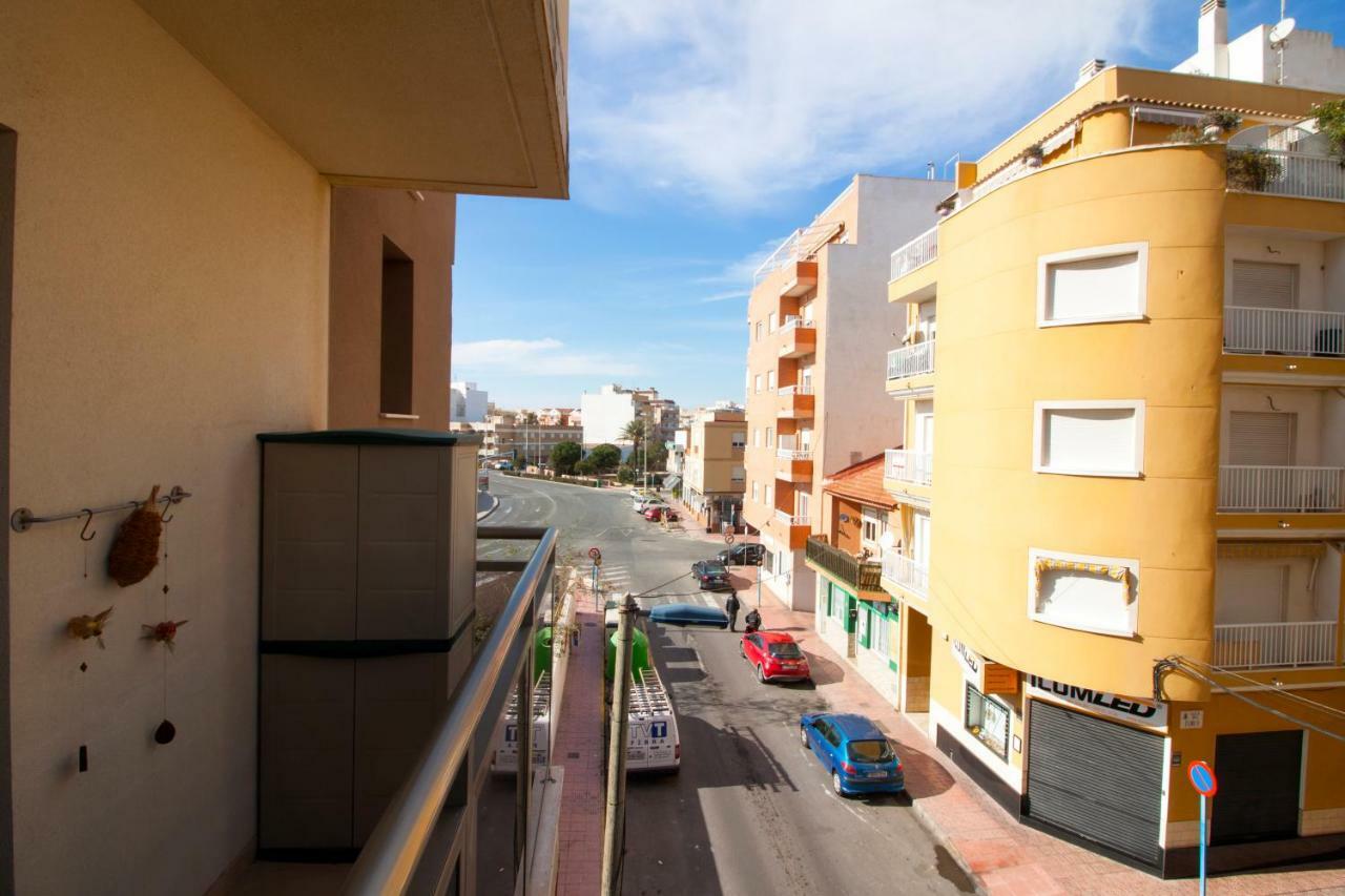 Appartamento El Apartamento De Maria Jose Torrevieja Esterno foto